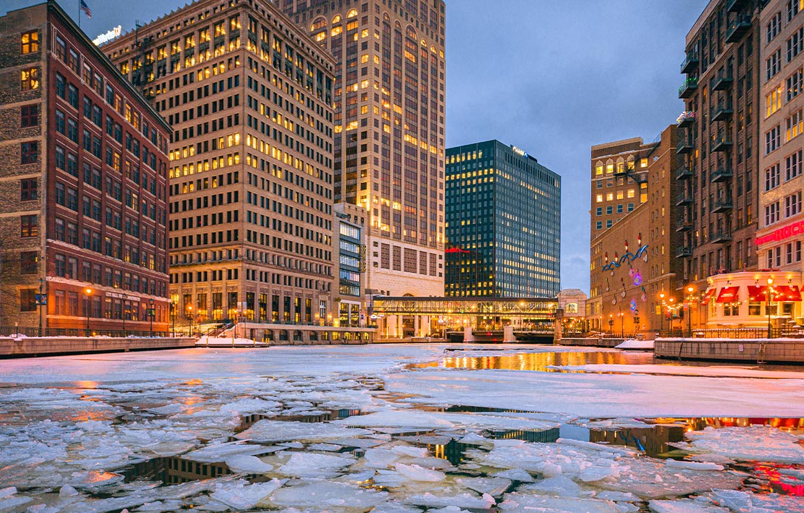 MKE It an Ice Weekend! Blog Experience Milwaukee Downtown